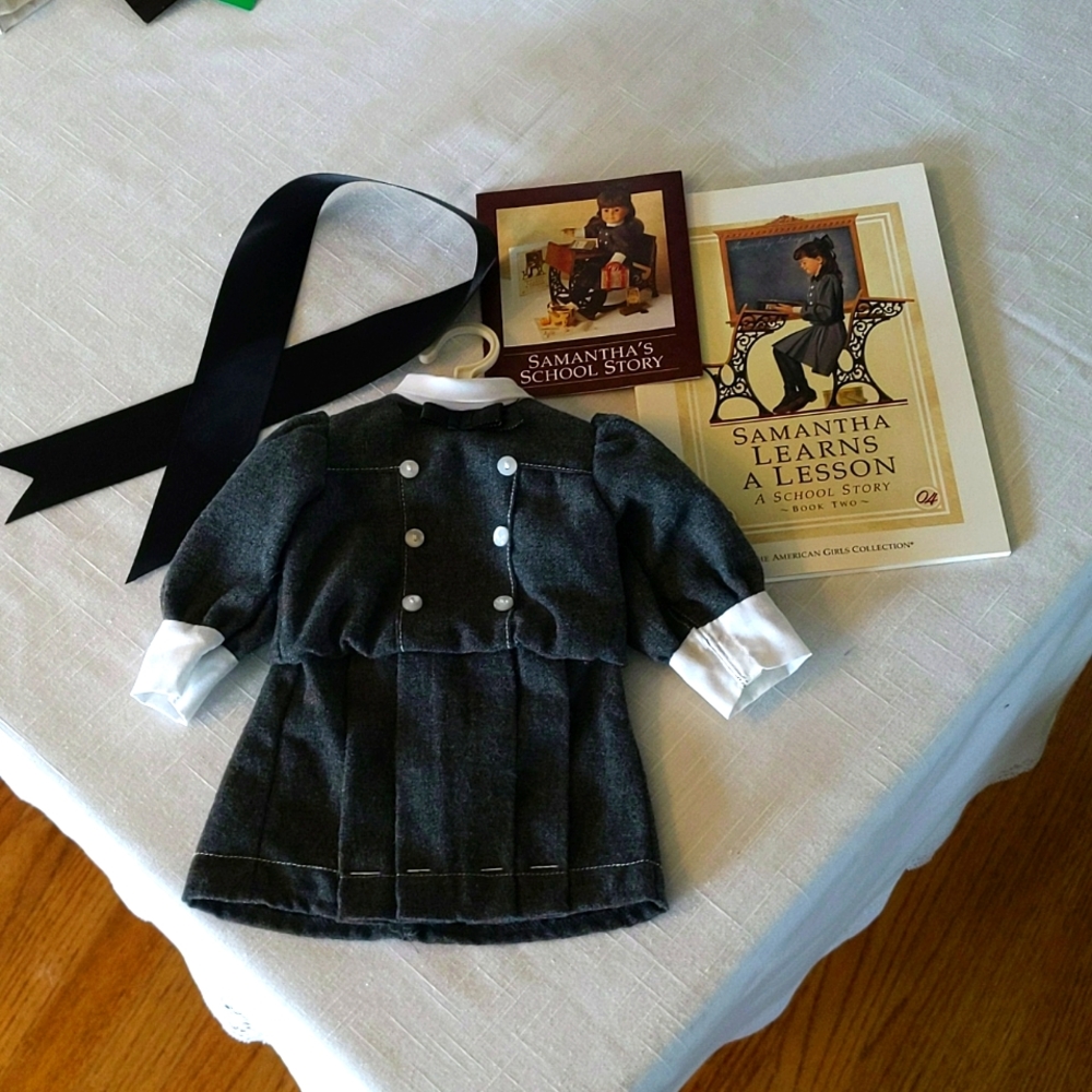 Samantha's School Story Dress and Book